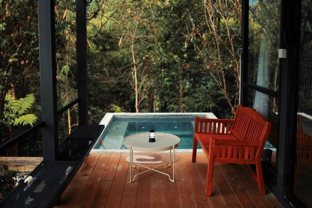 The Estate Hulu Rening - Private Retreat Cabin Batang Kali Dış mekan fotoğraf